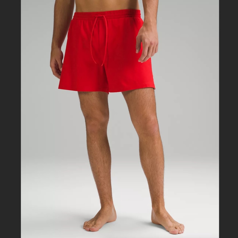 Lululemon Men's Pool Short 5" / True red / Medium